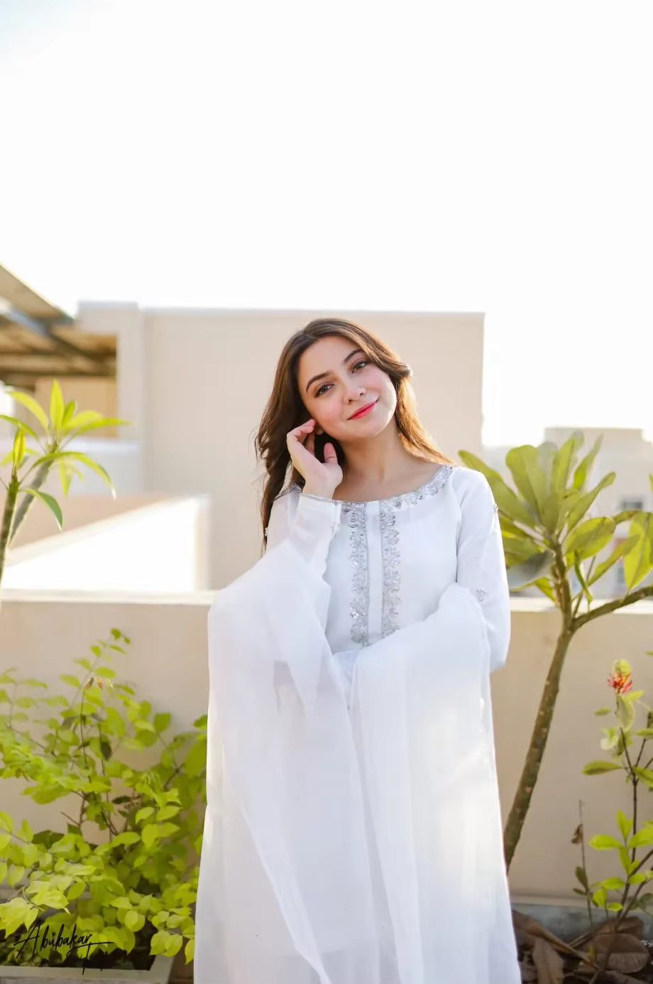 Solid White Hand Embellished Kurta with Farshiwali Shalwar and Dupatta Traditional Indian & Pakistani Clothing