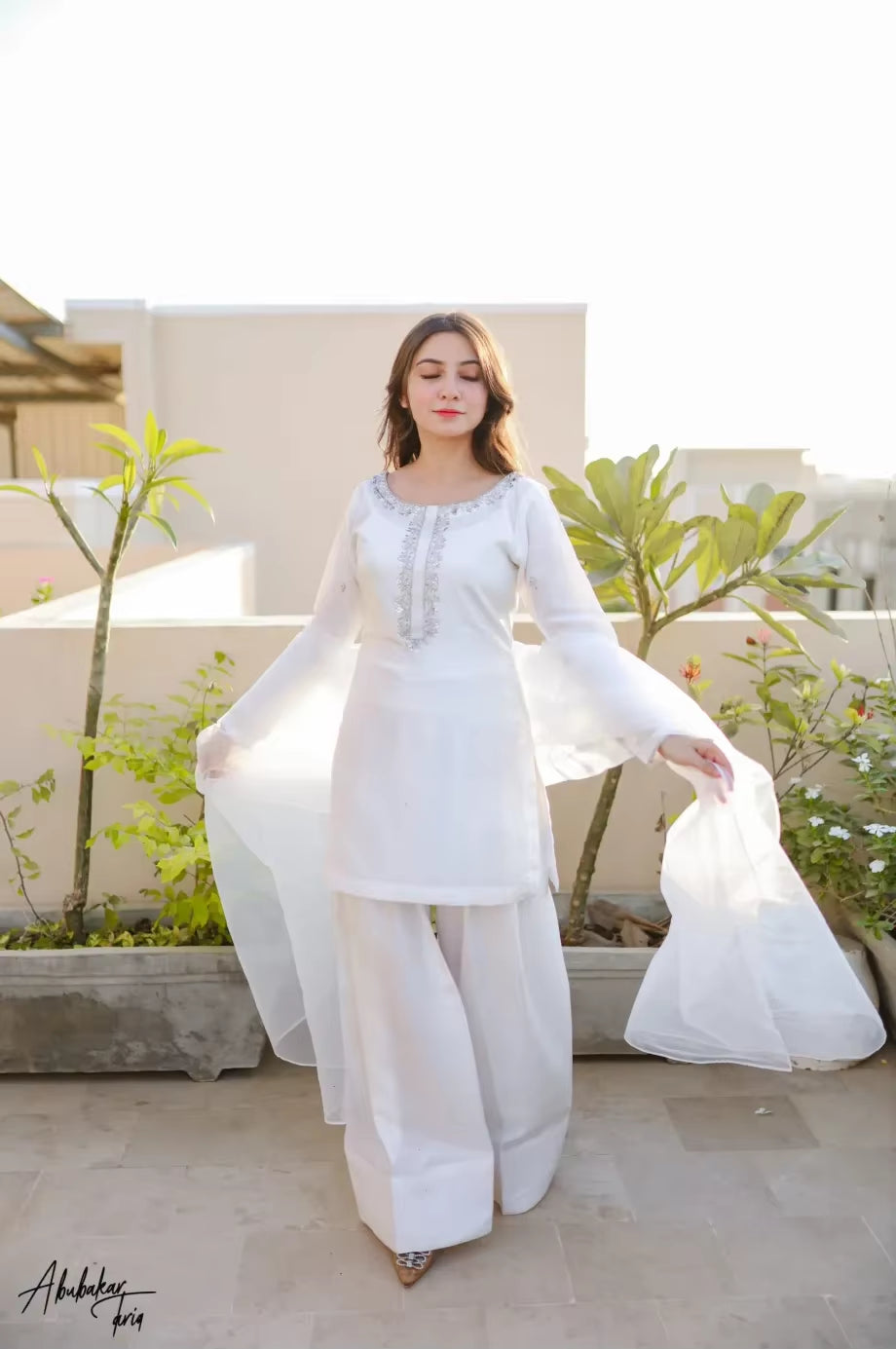 Solid White Hand Embellished Kurta with Farshiwali Shalwar and Dupatta Traditional Indian & Pakistani Clothing